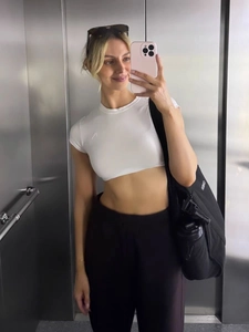 Women Fashion Yoga T-Shirt High Elastic Slim Fit Comfortable Casual Gym Top Sports Short Sleeve T-Shirt For Workout Women