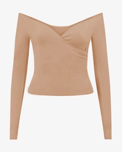 Detail of cross V-neck long sleeve yoga top with side ruching in beige color