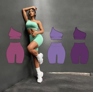 Completo yoga monospalla senza cuciture con pantaloncini a vita alta in vari colori