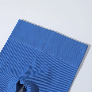 Détails de legging de yoga bleu marine à taille haute côtelée et coutures sans soudure