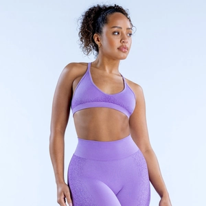 Ensemble de yoga violet deux pièces avec brassière dos nageur et legging taille haute