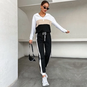 Women's color-block hooded sweatshirt and black joggers casual two-piece tracksuit set