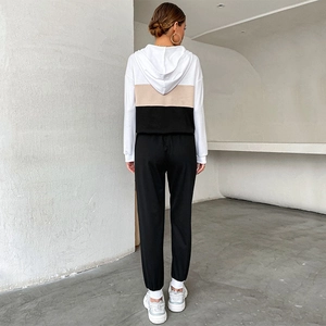 Women's three-color patchwork hooded tracksuit with joggers in white beige and black