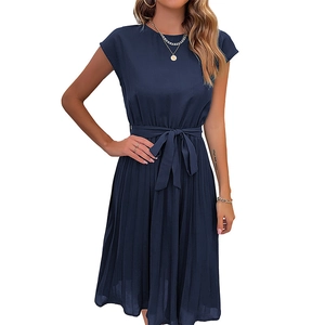 Elegant navy blue pleated dress with short sleeves and a waist tie for a casual summer look