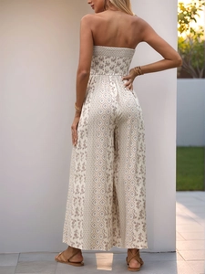 Vue arrière du combipantalon bustier bohème avec imprimé géométrique et fleuri