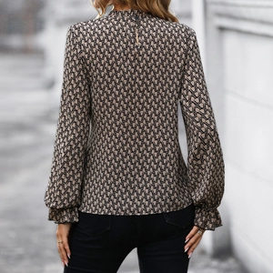 Women's long sleeve blouse with geometric chain print and elegant lantern sleeves