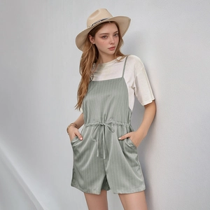 Damen Sommer Gestreifter Einteiler Weißes T-Shirt Lässig Kordelzug Taille Salbeigrün Jumpsuit Kurze Hose Taschen Verstellbare Träger