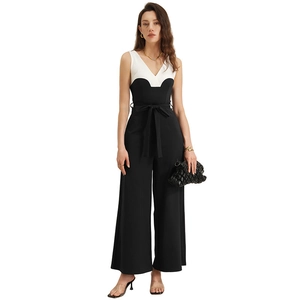 Eleganter Damen-Jumpsuit in Schwarz-Weiß mit V-Ausschnitt, weitem Bein und Gürtel