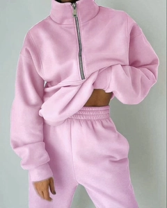 Set sportivo in pile rosa con felpa a mezza zip e pantaloni della tuta coordinati