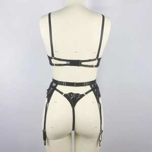 Dreiteiliges schwarzes Dessous-Set mit Blumenstickerei, Bügel-BH und Strapsgürtel Rückansicht