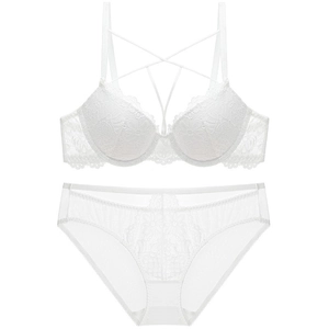 Ensemble de lingerie en dentelle blanche avec soutien-gorge push-up et culotte assortie