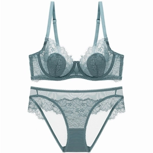 Lace bra set with floral embroidery and adjustable straps in dusty blue finish