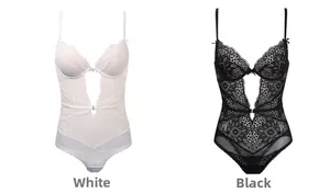 Dettaglio comparativo di body in pizzo floreale bianco e nero con spalline sottili