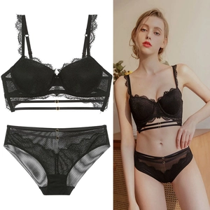Lingerie Sexy en Nylon Dentelle Florale Push Up pour Femmes Soutien-gorge à Bonnets Moulés Fins et Culotte Top And Bottom Sous-vêtements de Luxe