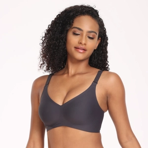 Vista frontale dettagliata del reggiseno grigio scuro senza cuciture e senza ferretto