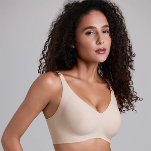 Seamless wire-free nude push-up bra with geometric stitching on full cups