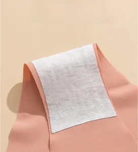 Détail de la doublure d'entrejambe en coton respirant du string sans couture