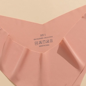 String sans couture en soie glacée rose pour femme en polyamide et élasthanne élastique