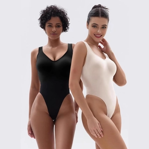 YIANNA body modellante senza cuciture nero e beige con stili scollo a V e girocollo