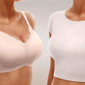 Seamless wireless push-up bra with scalloped edges and smooth nude microfiber fabric