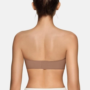 Seamless strapless bandeau bra for women with non-slip silicone and padded support