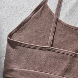 Seamless breathable training bra for girls aged 13-16 in pink ribbed knit fabric