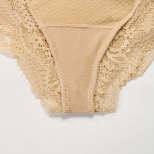 Breathable high waist lace maternity panties with honeycomb mesh and scallop trim