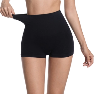 Short de yoga noir sans couture à taille haute avec contrôle du ventre pour le fitness