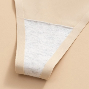 Intimo senza cuciture in seta di ghiaccio con tassello in cotone traspirante beige