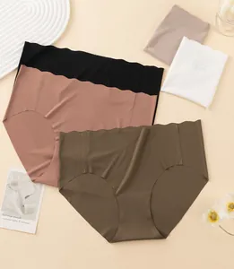 Detail of seamless ice silk panties with ribbed texture and elegant wavy edge design