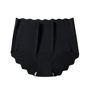 Seamless ice silk high waist panties for women with scalloped edges in classic black