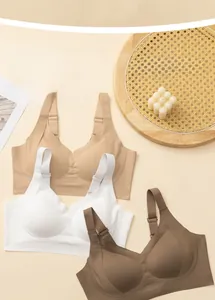 Soutiens-gorge sans couture en maille côtelée beige, blanc et café avec larges bretelles