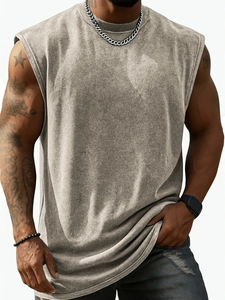 Détail du débardeur de sport gris délavé rétro en coton épais pour hommes coupe ample