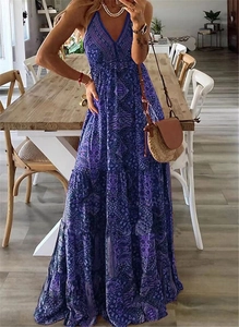 Dettagli del vestito lungo bohémien con scollo a V, stampa mandala e gonna a balze