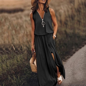 Zwarte mouwloze maxi-jurk met rits aan de voorkant en zijsplit voor zomerse mode