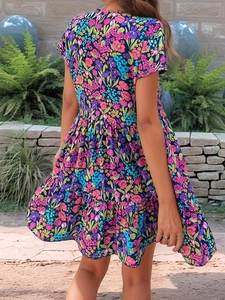 Robe d'été à manches courtes pour femmes avec imprimé floral et jupe à volants