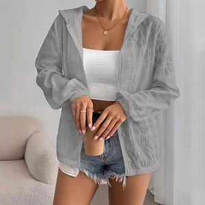Women's grey crinkled hooded jacket with zipper for sun protection and casual wear