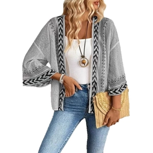 Gilet en maille bohème gris élégant avec manches évasées à imprimé géométrique et ouvert