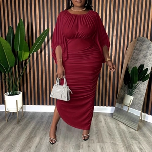 Elegant wine red pleated maxi dress with crew neck and stylish raglan lantern sleeves