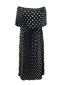 Summer black off-shoulder polka dot maxi dress with ruffled layers and pleated skirt