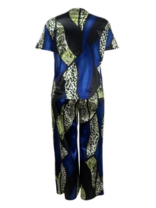 Women's plus size two-piece lounge set with leopard paisley print and silky finish