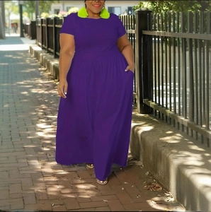 Deep purple short sleeve maxi dress with round neck, high waist and side pockets