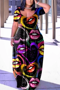 Detail of classic printed maxi dress with pop-art lips and heart patterns for women