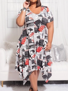 Short sleeve plus size dress with V-neck and newspaper print in irregular hem design