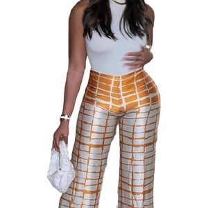 Pantalon femme taille haute et jambes larges à motif à carreaux géométriques jaune et blanc