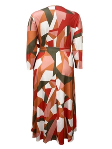 Maxi dress with long sleeves and geometric abstract print featuring an adjustable waist belt