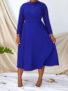 Plus Size Königsblau Polyester Rundhals Langarm Maxikleid Für Damen Elegant Hohe Taille A-Linie Schwung Party Abendkleid