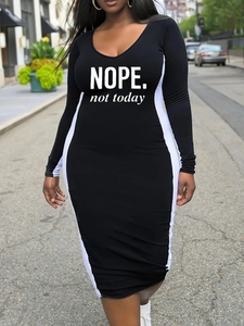 Robe Midi Moulante Grande Taille pour Femmes Manches Longues Imprimé Slogan Couleur Contrastée Élégante