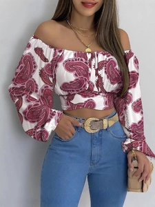 Top da donna con stampa paisley spalle scoperte e maniche a lanterna boho