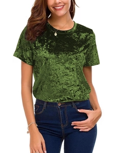 T-shirt femme en velours vert foncé à manches courtes et col rond coupe ajustée